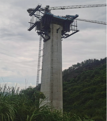 渝万铁路